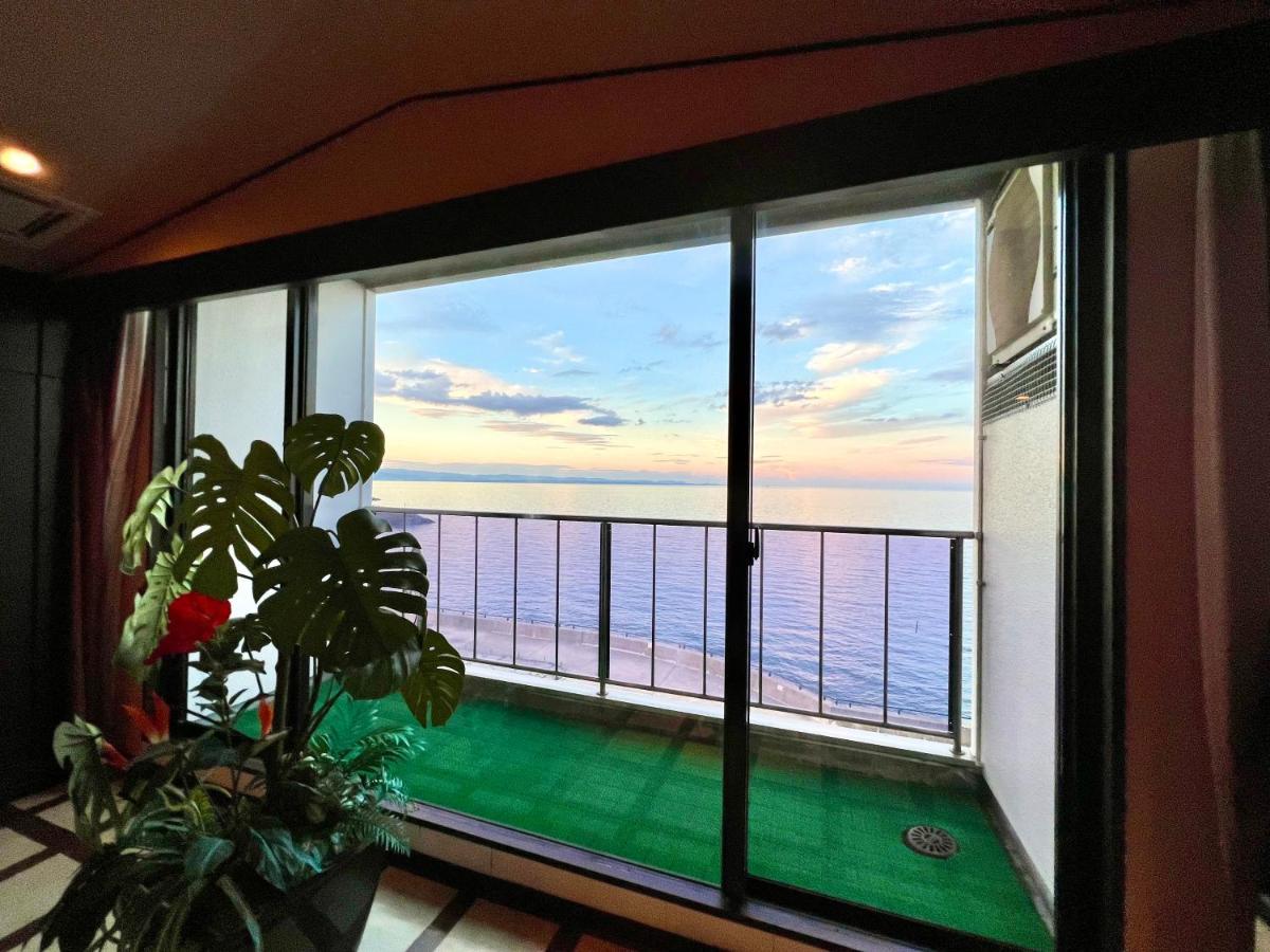 Sky Bali Style Beppu, Resort Love Hotel エクステリア 写真