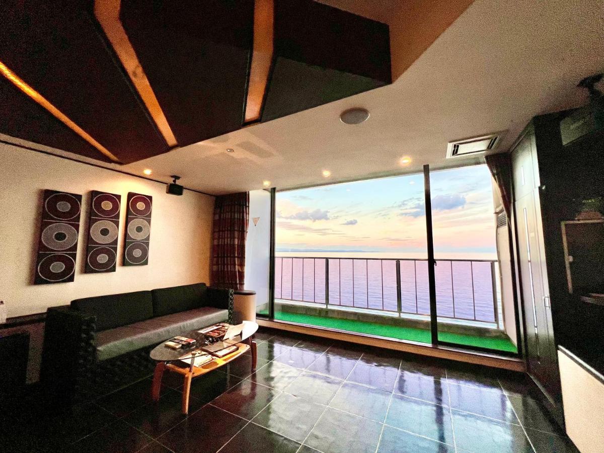 Sky Bali Style Beppu, Resort Love Hotel エクステリア 写真